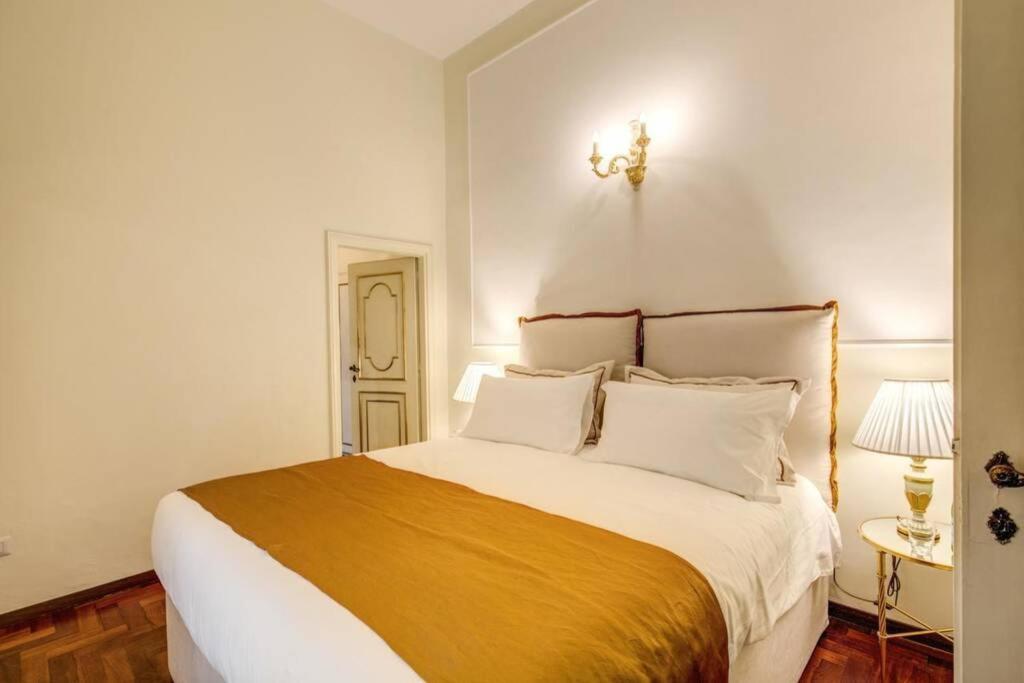 E. Spagna Luxury Apartment - Piazza Di Spagna Рим Екстериор снимка